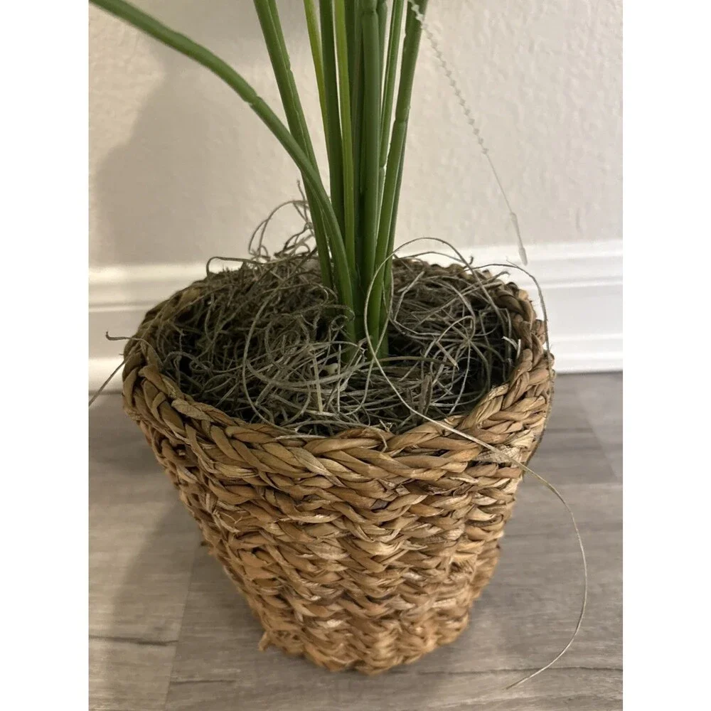 Faux Pothos Plant in Wicker/Rattan Basket 30” New
